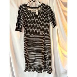Roz & Ali Black White Geometric Knit Ruffle Hem‎ Sweater Dress Large NWT 0756908